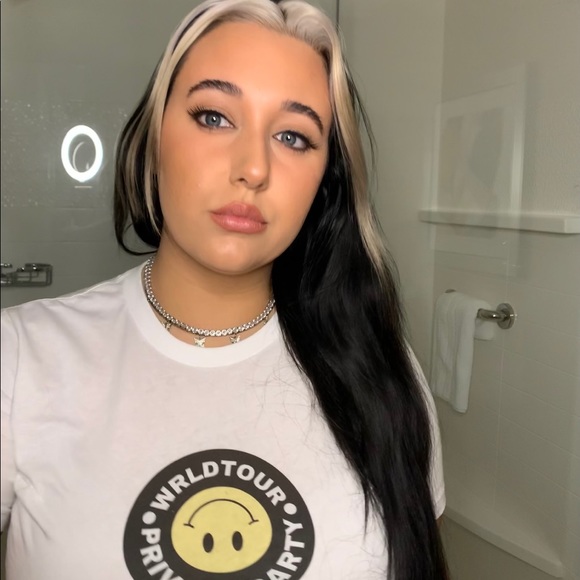 Pop into my Shop! ✨ - Picture 2 of 6